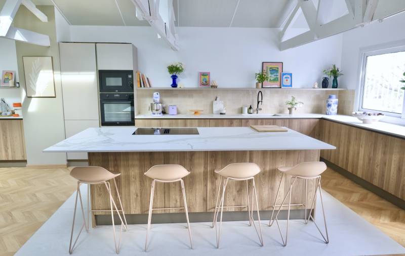 Venue rental for culinary filming and production purposes in Paris, France