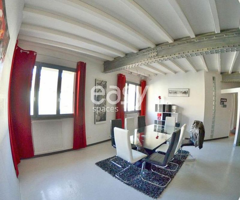 locations available for professional photo production services in the city of Lyon