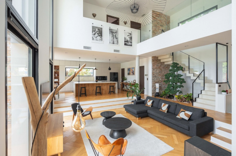 renting out your house for a photoshoot
