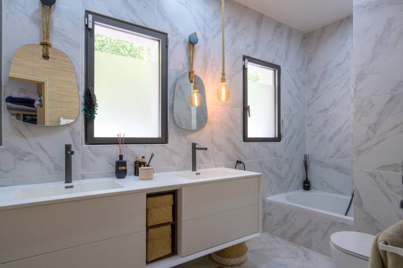 Beautiful and Spacious Bathroom Available for Rental for Photography and Video Shoots in FRANCE