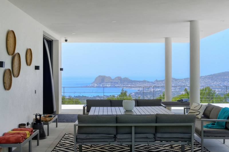 Photography location with an exceptional sea view situated in the beautiful region of Southern France