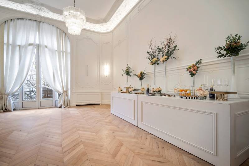 private mansion for rent for filming paris