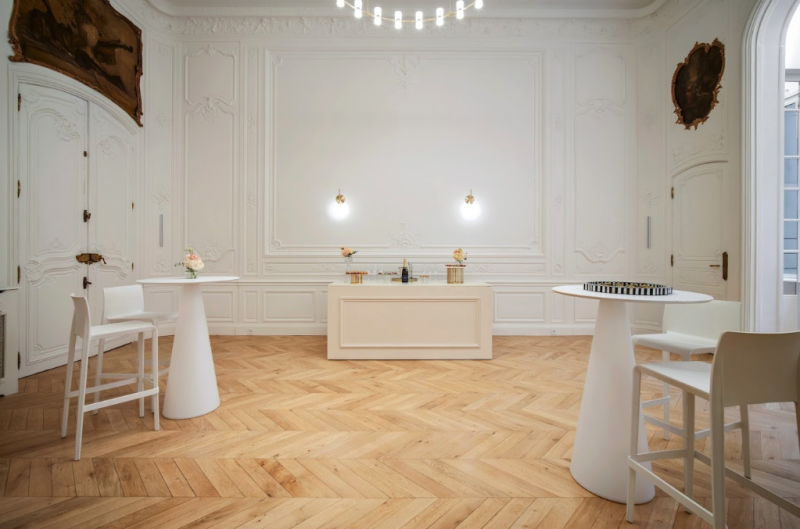Showroom for rent in the center of Paris