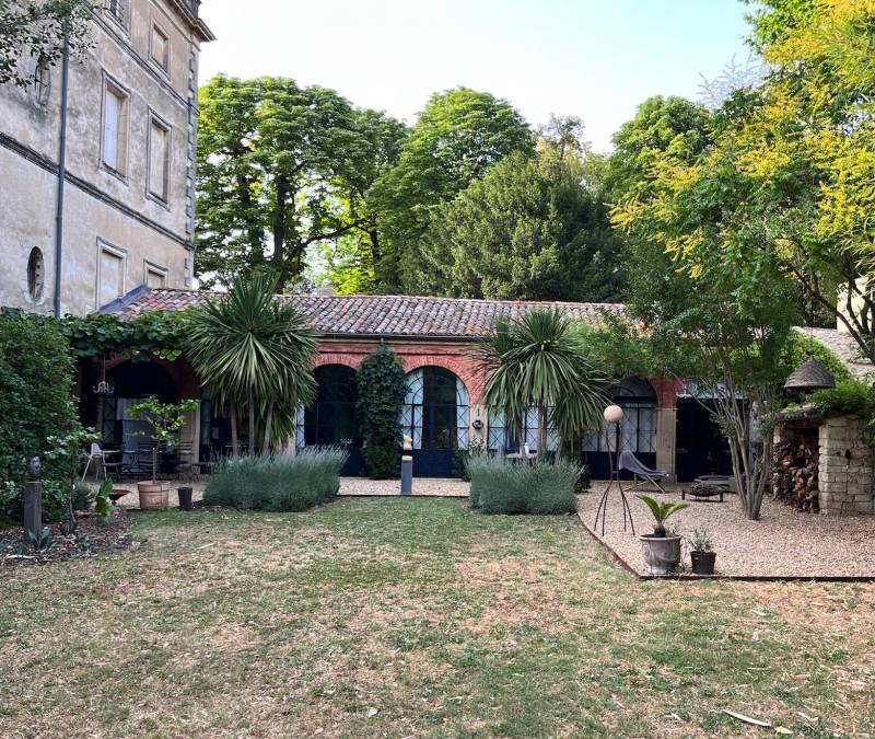 agency specializing in locations for professional photoshoots and filming in FRANCE