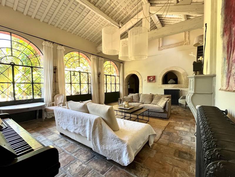 shooting location in the Gard region of FRANCE known for its beautiful landscapes and historic sites