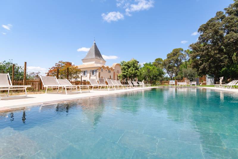 Castle available for rent in Montpellier FRANCE for professional photo shooting sessions and creative projects