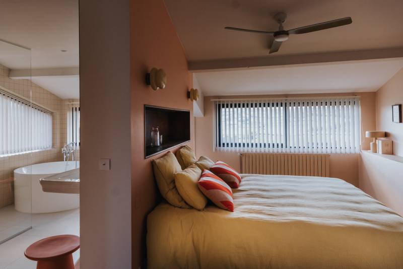 Scenery Available for Rent Specifically in Lyon, France for Professional Filming Purposes