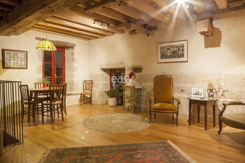 detailed location information about filming sites in the Burgundy region