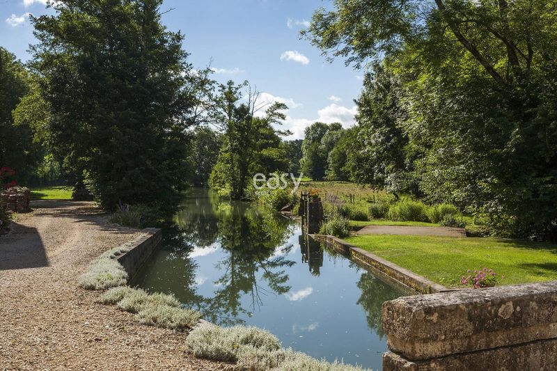 Rental of Unique and Exceptional Locations for Shooting, Filming, and Professional Events in Auxerre and Surrounding Areas