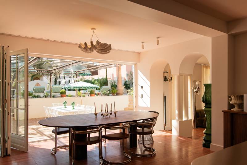 70s house available for rent in Marseille, France for event hosting and special occasions