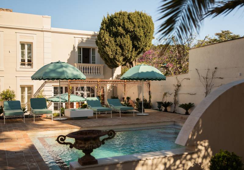 House available for rent especially for filming and shooting purposes located in Marseille, FRANCE