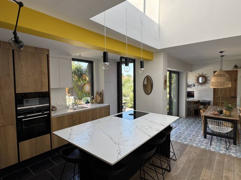 House rental near Lille in FRANCE suitable for various types of event planning and organization