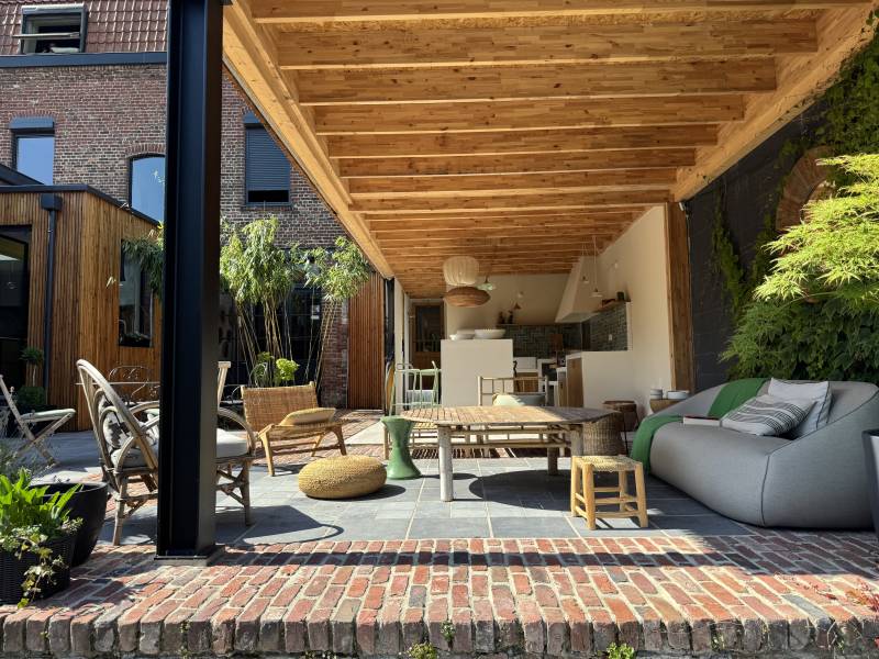 Scenic setup specifically designed for photo shoots in the northern region of FRANCE