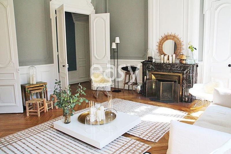 scenic settings of shooting locations in Lyon and the greater Rhône-Alpes region