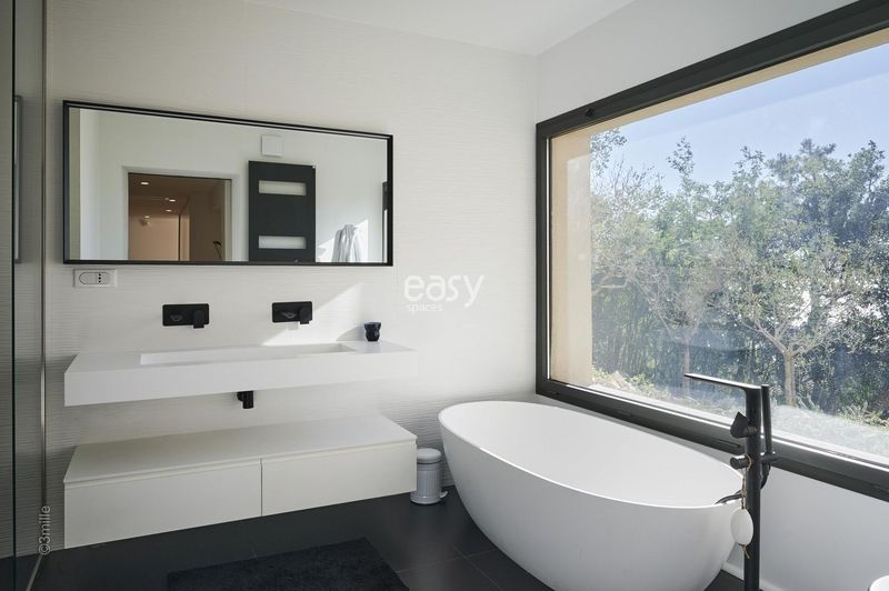 Modern luxurious villa ideal for professional photo shoots in Saint Tropez, FRANCE