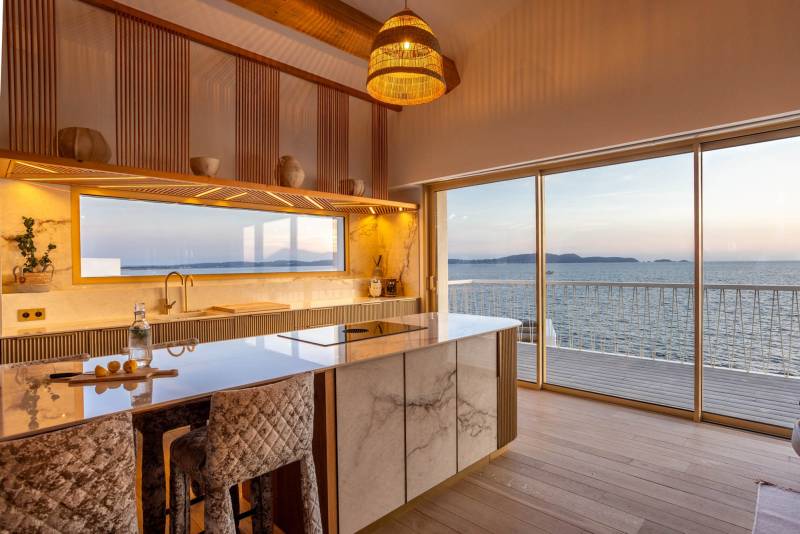 rent a sea view house for filming purposes in the Var department 83, FRANCE