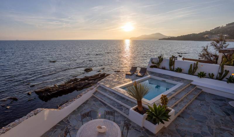 rent a house literally right on the water's edge for a photoshoot in the Var region of FRANCE