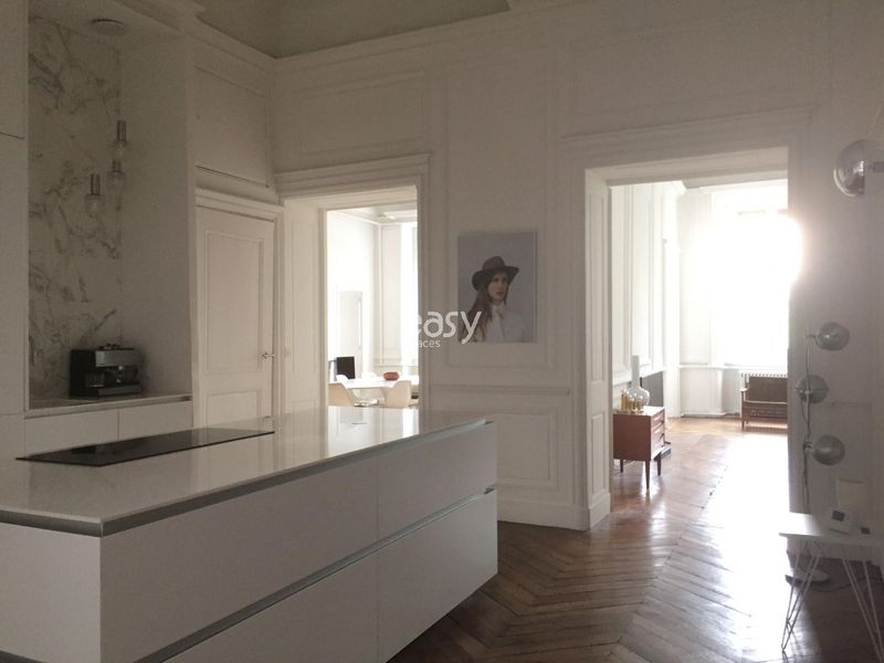 filming location situated in the city of Lyon within the department 69