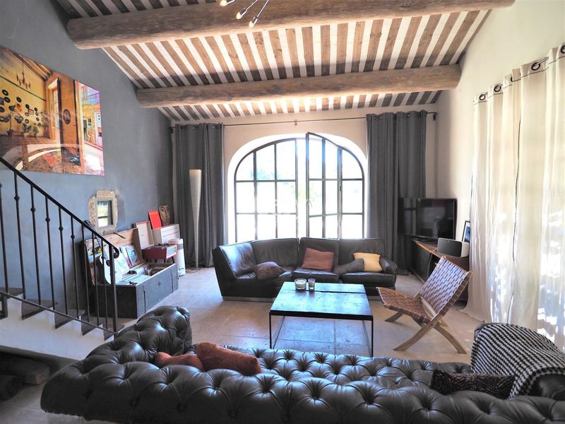 stone house ideally located in the south of FRANCE perfect for photo shoots and filming sessions