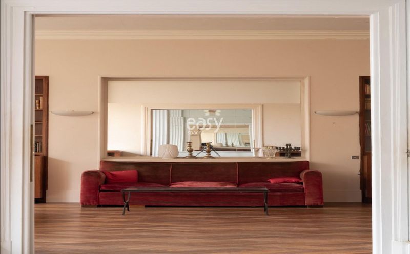 Film Set Rental Agency Located in the Heart of Paris, France, Offering Comprehensive Services