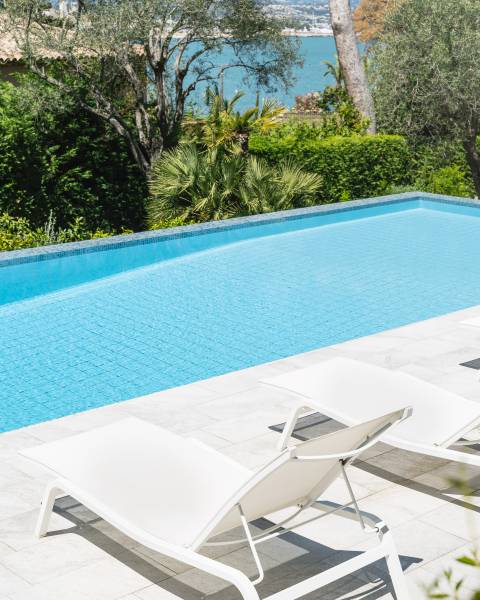 Filming location in the beautiful Alpes-Maritimes region of France known for its scenic landscapes