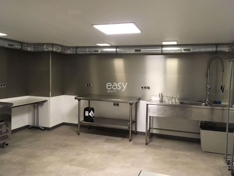 Place or Venue Suitable for Hosting a Concert in Paris, FRANCE