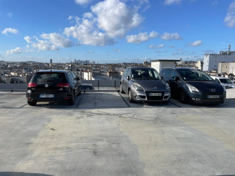 Rent a rooftop for a film shoot in Paris
