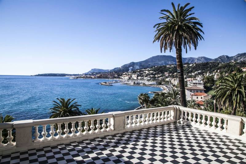 Belle Epoque Villa in Nice Perfectly Suited for Filming Photos and Professional Events with Stunning Sea View