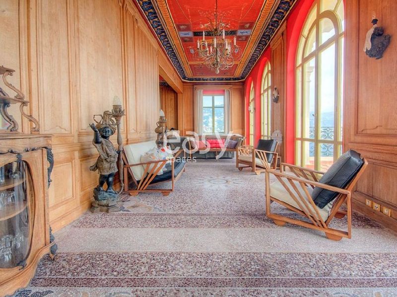 rental of prestigious venues and magnificent cinema sets in the beautiful city of Nice