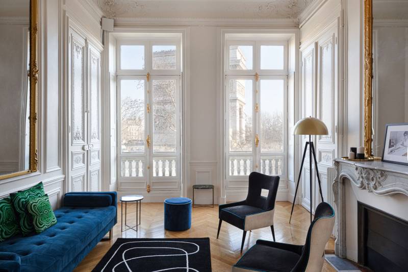 renting an apartment in Paris FRANCE for a fashion photoshoot or fashion-related shooting session