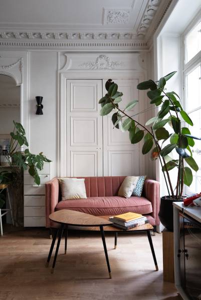 Haussmannian-style apartment available for rent for hosting various types of special events in FRANCE