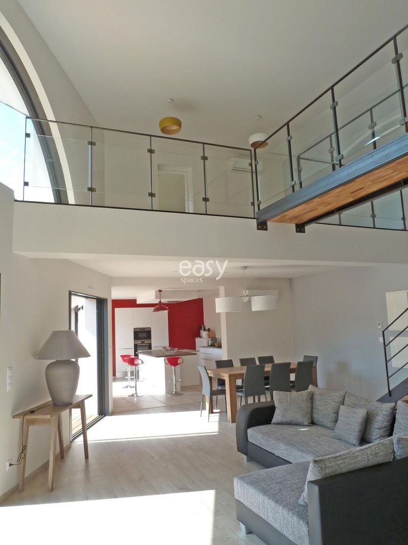 Shooting Location in the Beautiful City of Bordeaux for Photoshoots