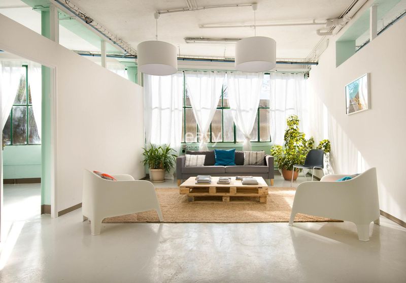 unique and unconventional space ideal for photo shoots in Marseille