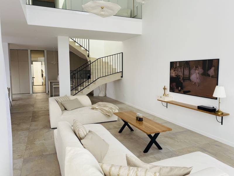 House Available for Rent Specifically for Photo Shoot Purposes in the Rhône-Alpes Region of FRANCE