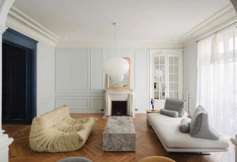 Haussmannian apartment in the center of Paris for rent for photo shoots