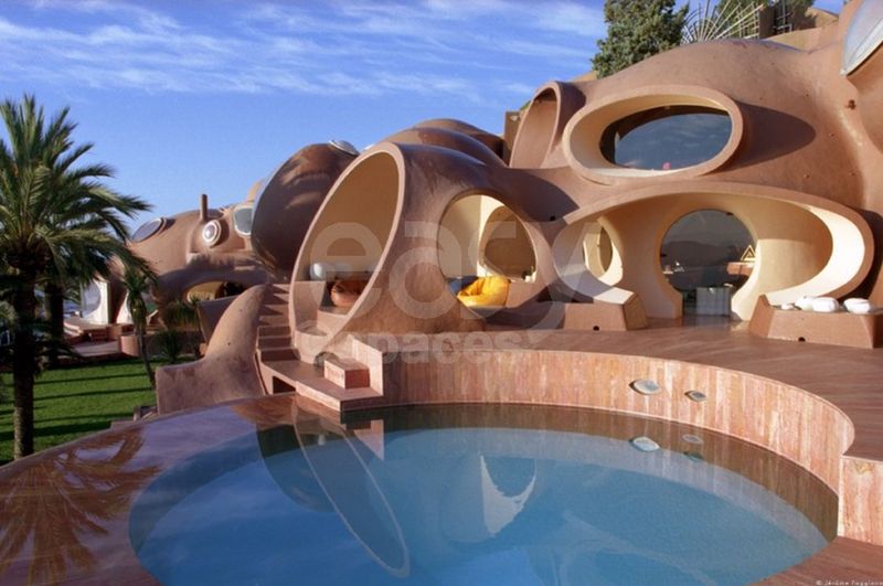 How to Rent Out Your Property Successfully for Film and Cinema Productions