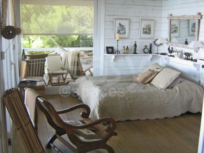 house rental for photographic production located in the beautiful and picturesque area of Saint Tropez in the Provence-Alpes-Côte d'Azur region, department 83