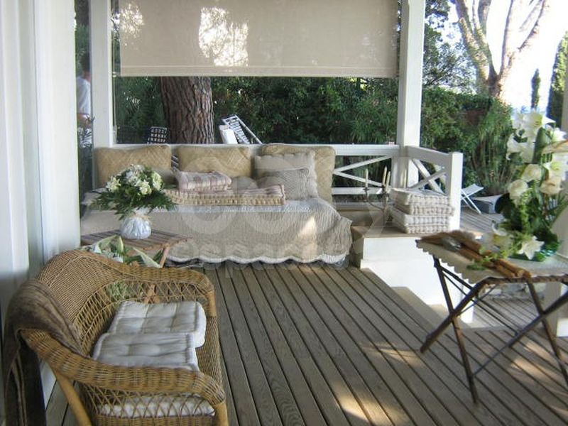 rental of houses specifically designed for professional photo shoots in Saint Tropez and the surrounding PACA region