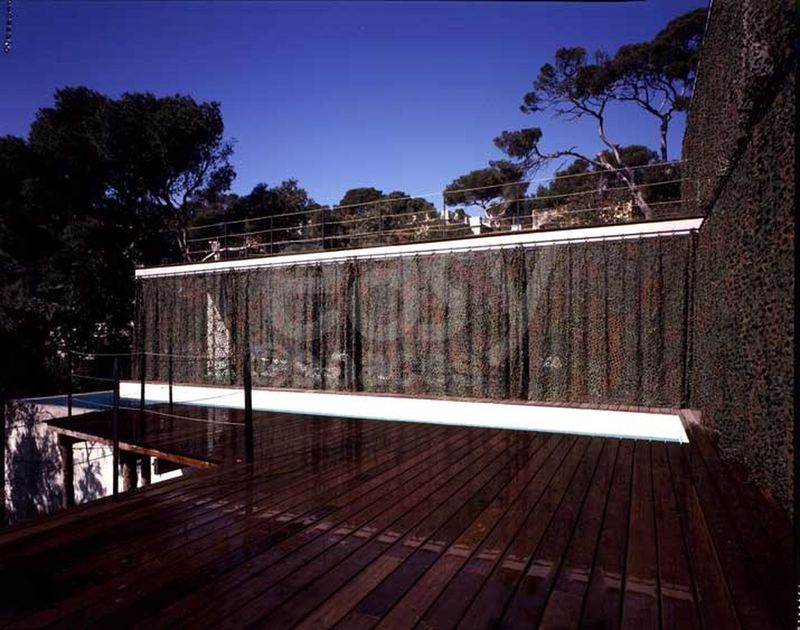 set rental services providing scenic backgrounds and decor specifically designed for the cinema and television industry in Marseille