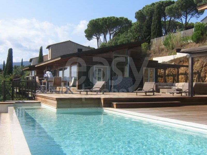 contemporary wooden house available for rental specifically designed for film shoots in the beautiful area of saint tropez
