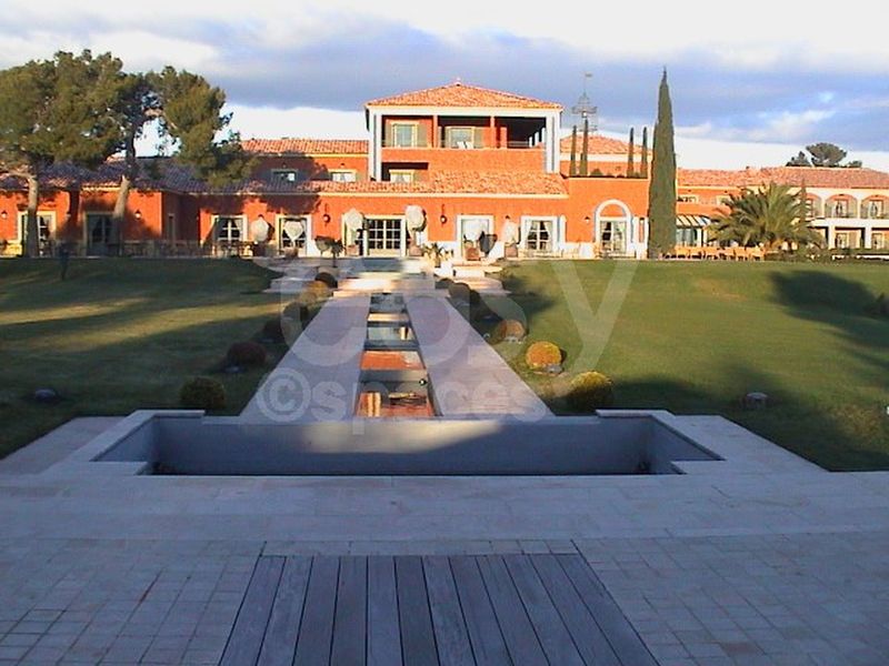 Renting Out Your Villa for Cinema and Photo Shoots as a Unique and Lucrative Opportunity