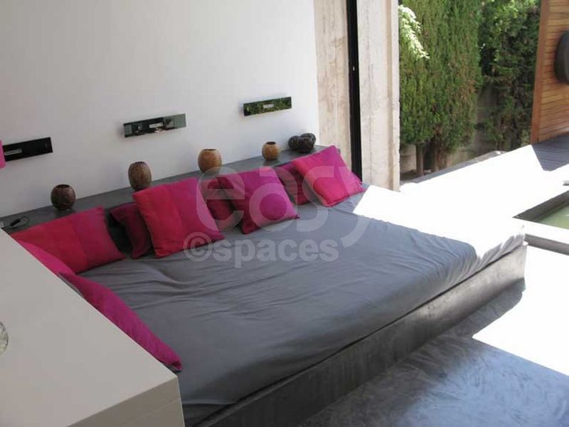 Agency specialized in the detailed identification and scouting of locations within the entire Paca region