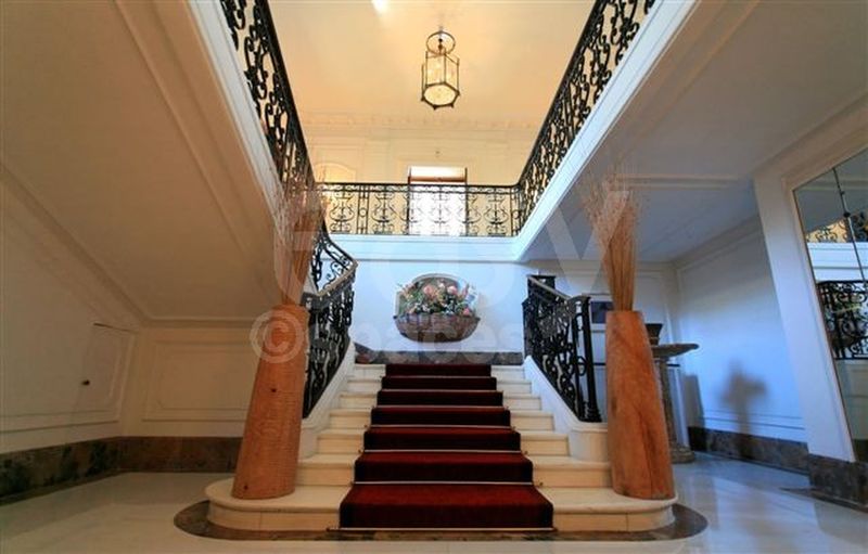 scenery rental service for professional photo production in the Nice Antibes Côte d'Azur region of France