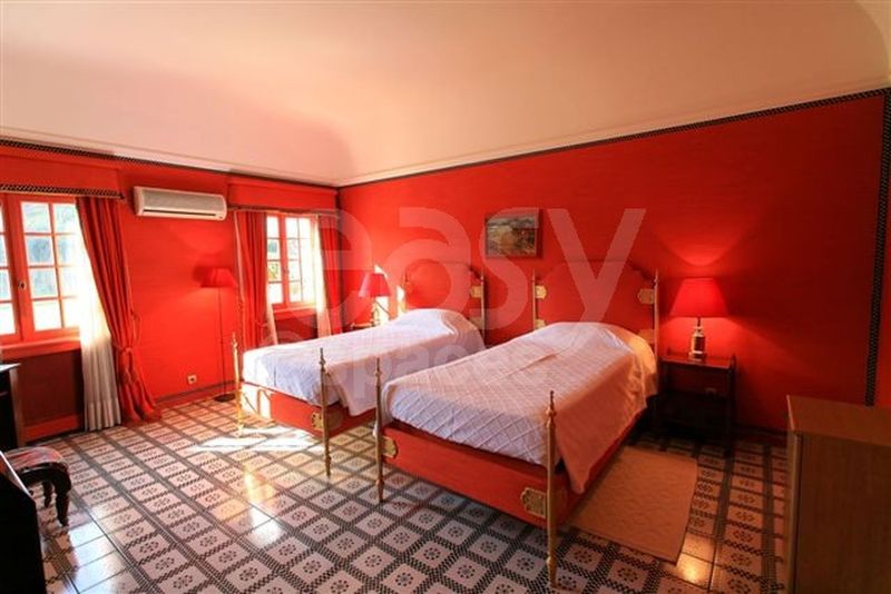 Villa rental in the beautiful region of Provence Alpes Côte d'Azur for filming purposes in the city of Nice