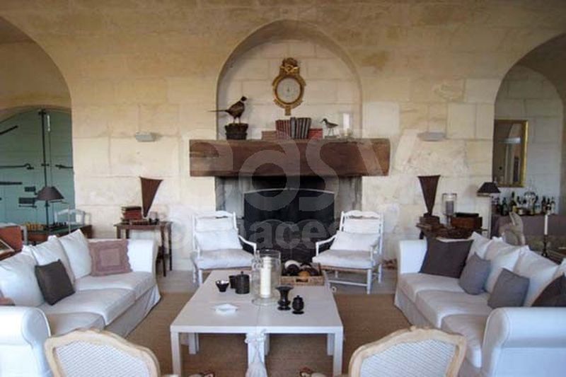 location venue available for filming purposes on the beautiful French Riviera coast