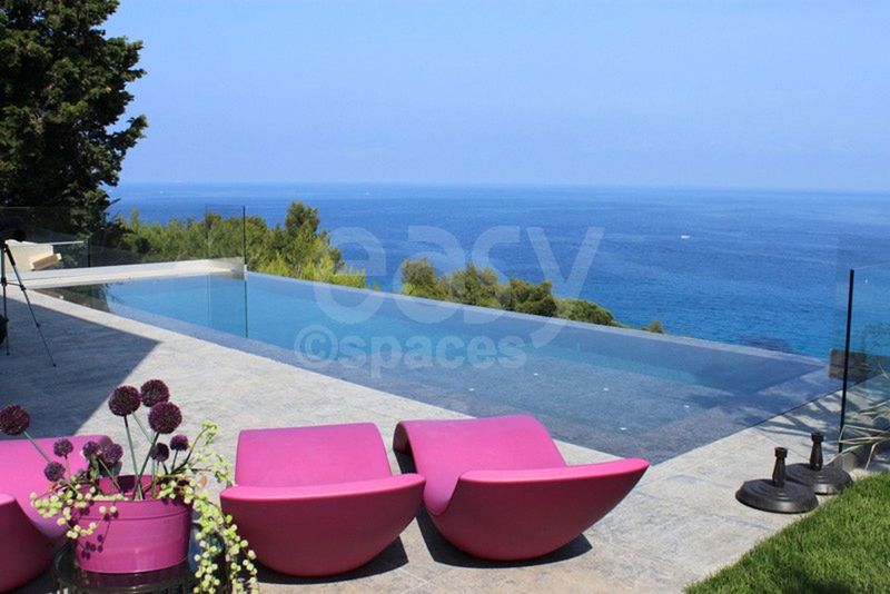 house rental for shootings and photo productions in the picturesque area of Saint Tropez in the Var region