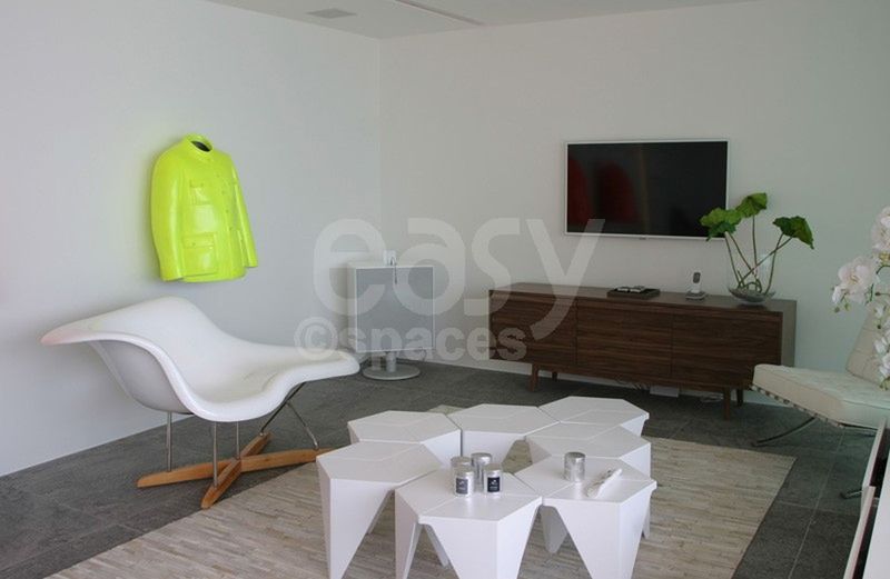 rental of contemporary houses with sea views ideal for photo productions in saint tropez