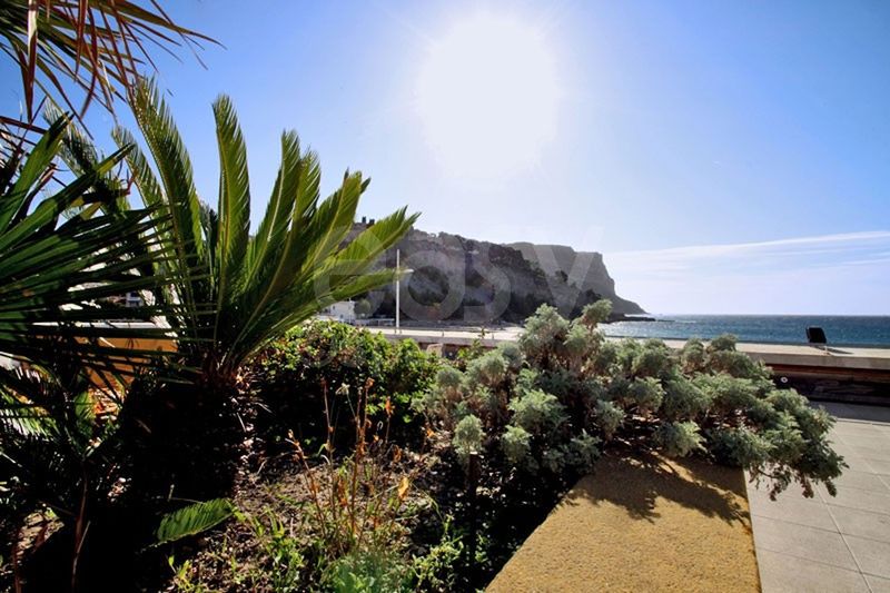 rental of rooms and terraces with sea view in Marseille Cassis La Ciotat in the beautiful south of France