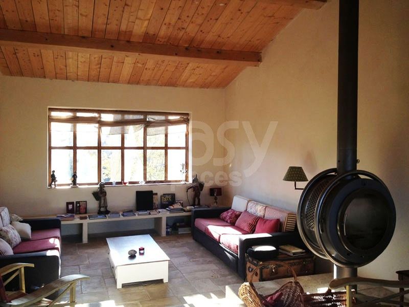 Rental of a charming hamlet located in the heart of the Haut Var region for all your photo shoots and film productions