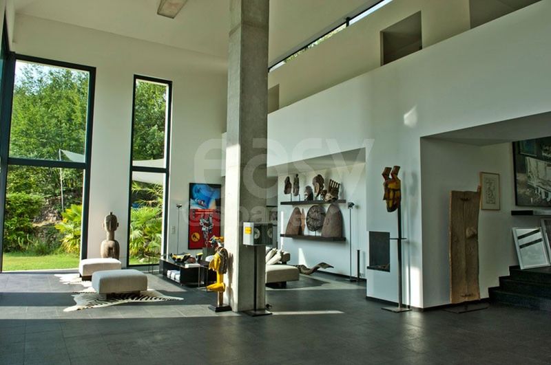 Various beautiful and unique venues ideal for hosting memorable events in the southern region of France including Nice PACA 06